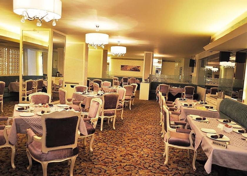 Maharashtra Nagpur Dinning Area
